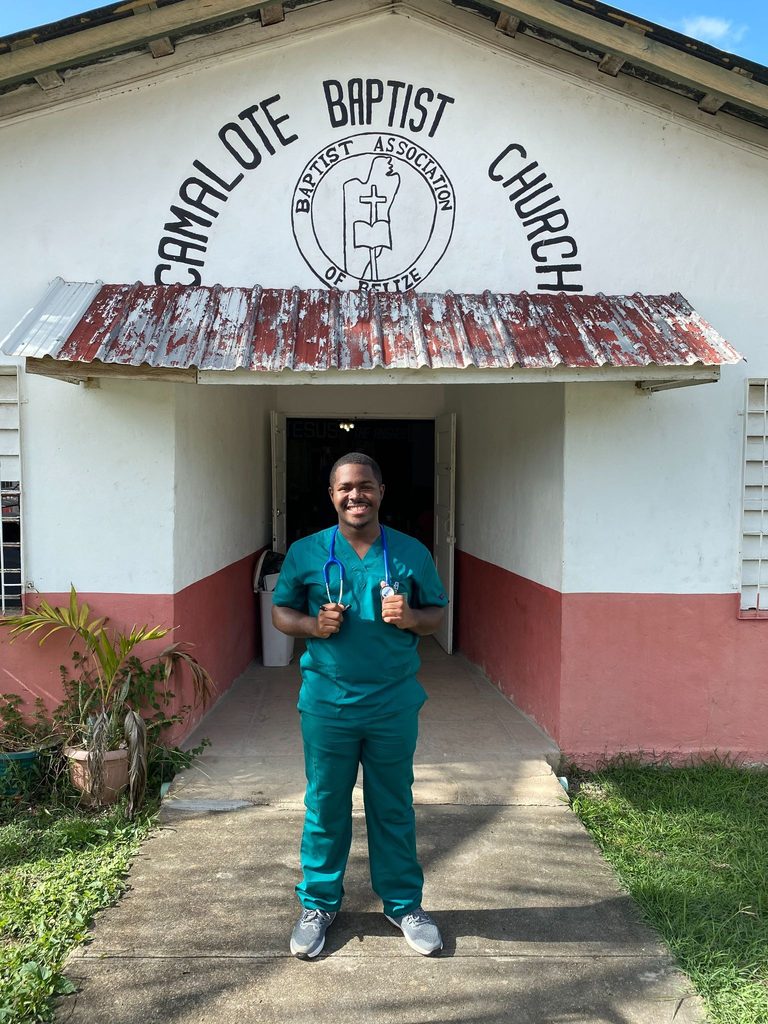 Jaylen Volunteering in free clinics throughout Belize over J Term with Miami's Nursing Department (Jan 2020)